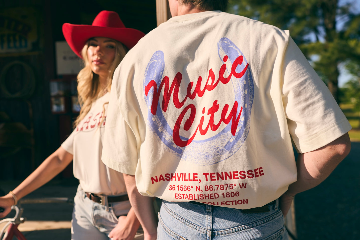 Music City Horseshoe Oversized Tee [Cream]