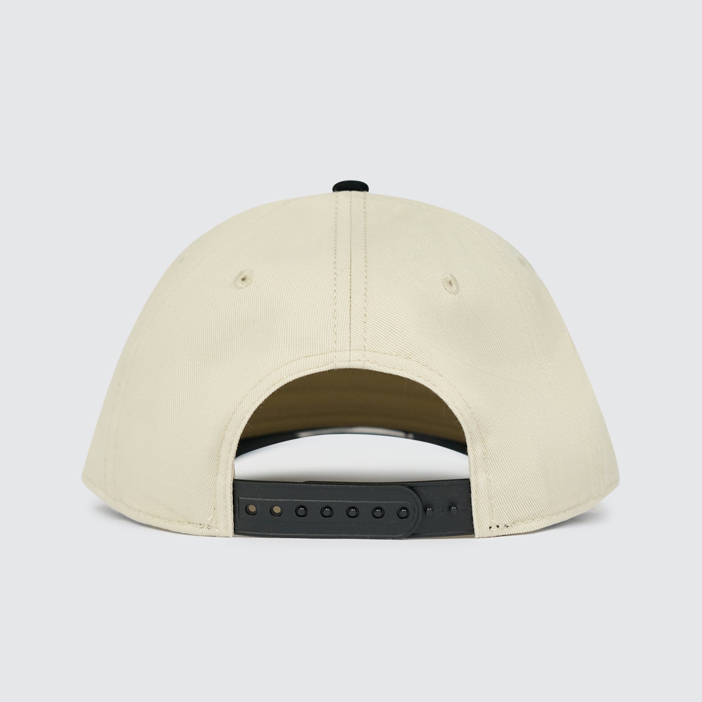 Vandy Snapback [Black/Cream]