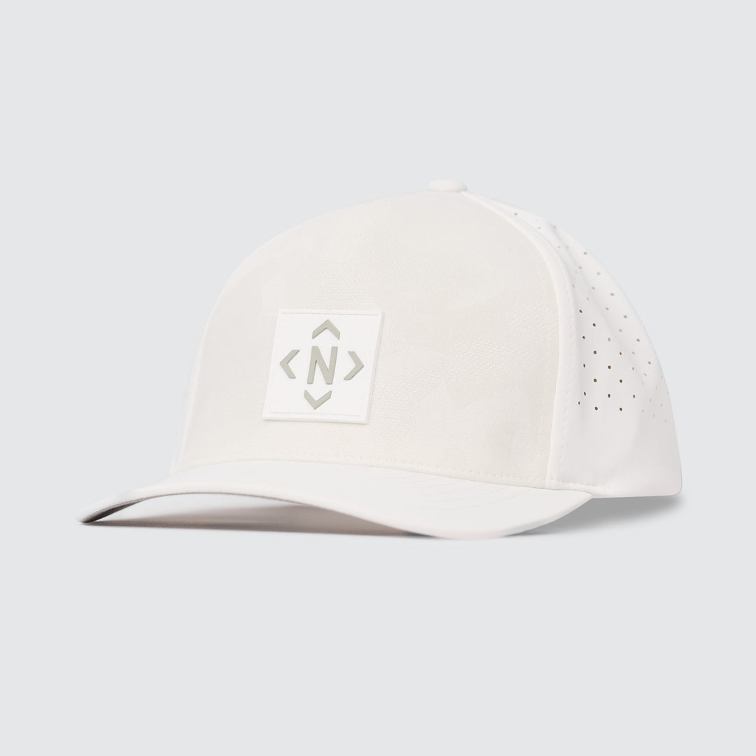 Iconic Performance Snapback [White]