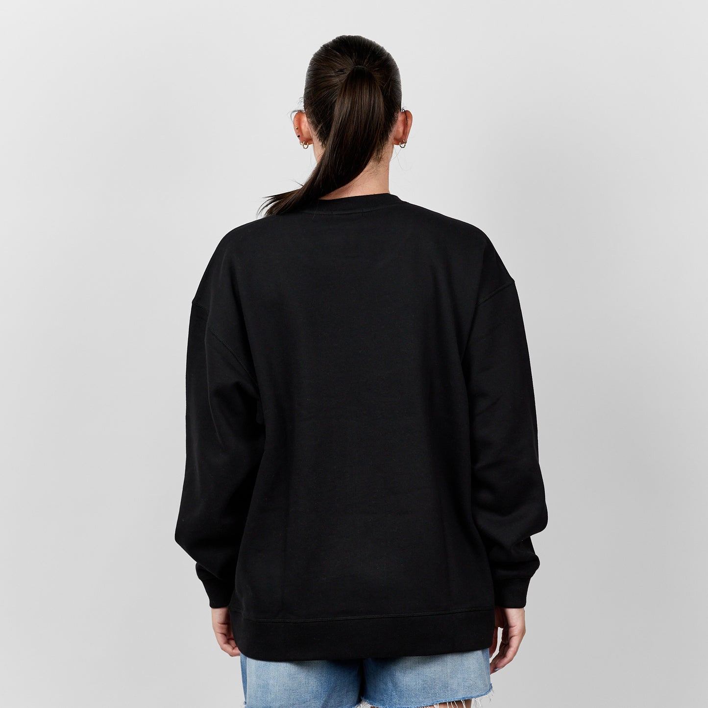 Willow Crewneck [Black]