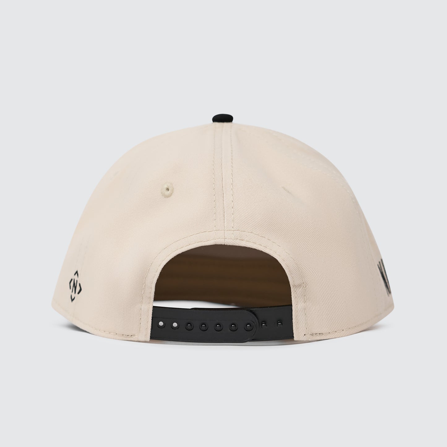 TriStar Chain Stitch Snapback [Black/Cream]