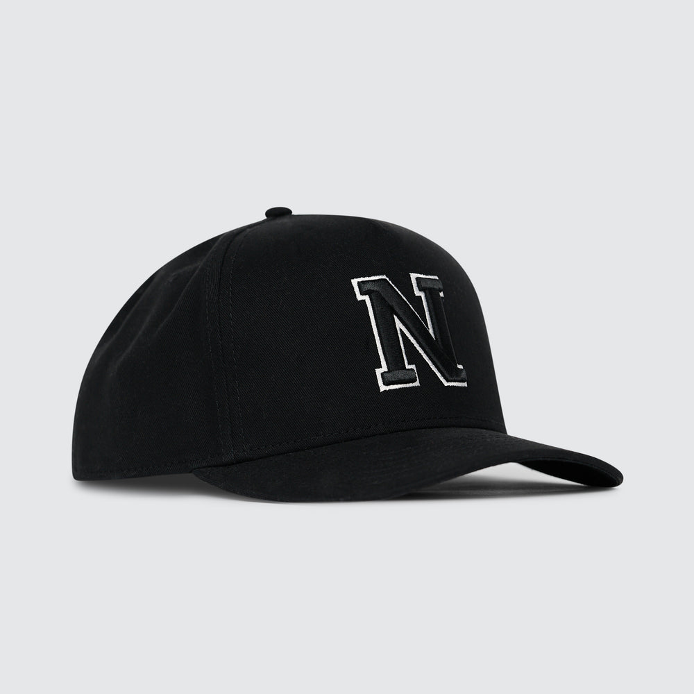 Block Initial Snapback [Black]