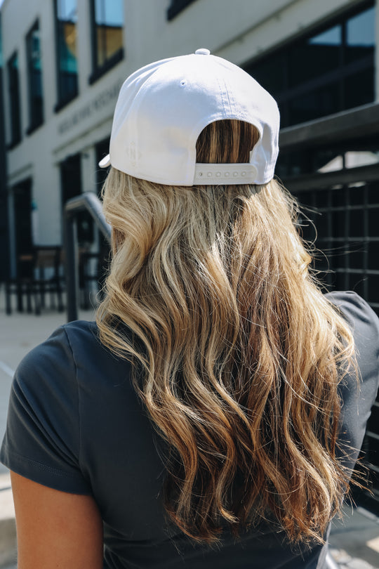 NASH Embossed 5-Panel Cap [Off-White]