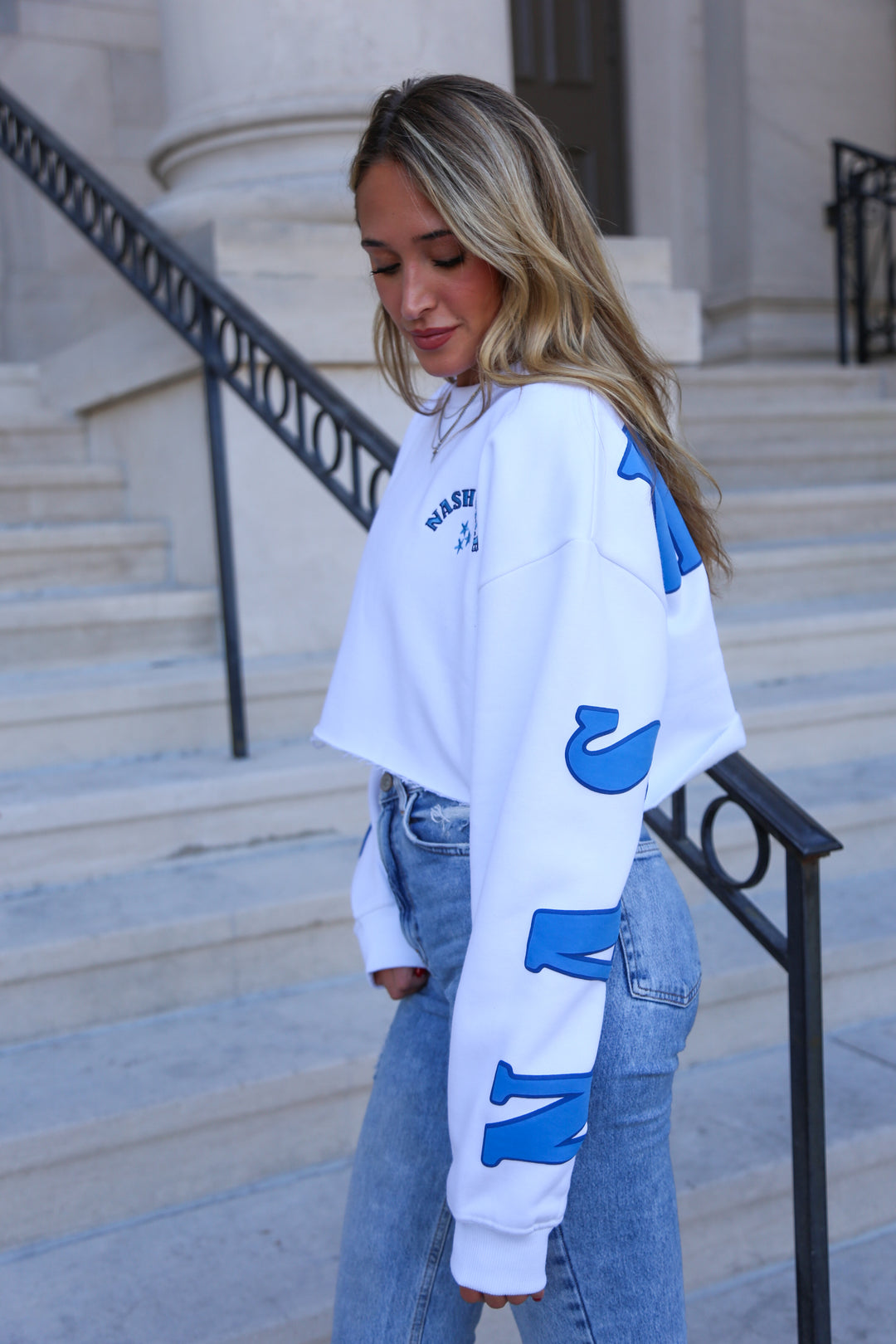 Nashville Cropped Crewneck [White/Light Blue]