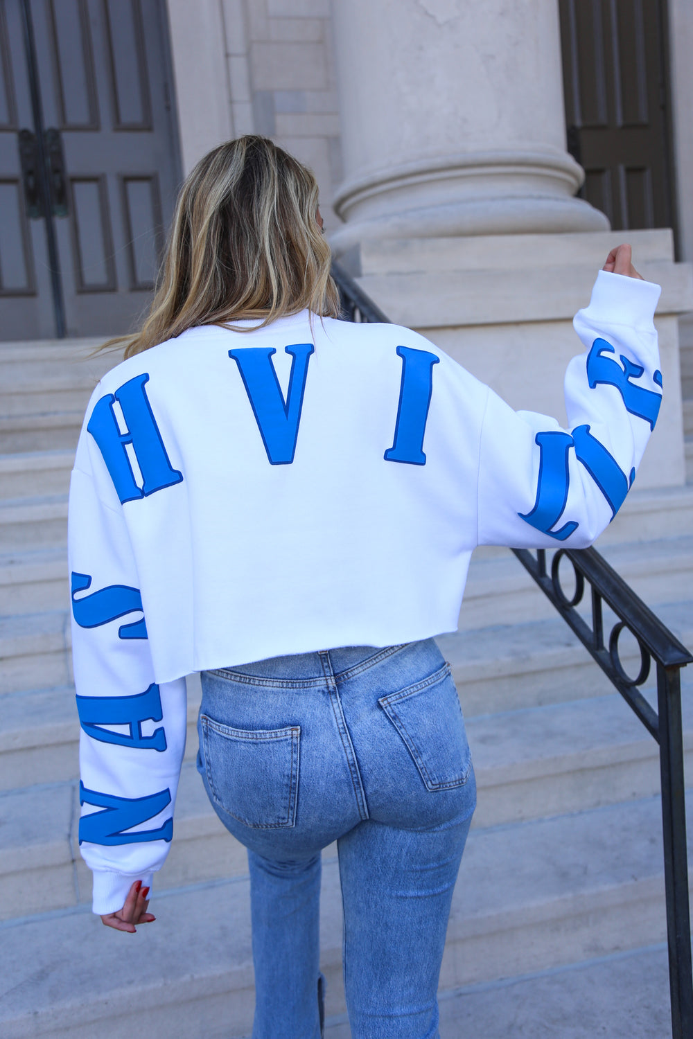 Nashville Cropped Crewneck [White/Light Blue]