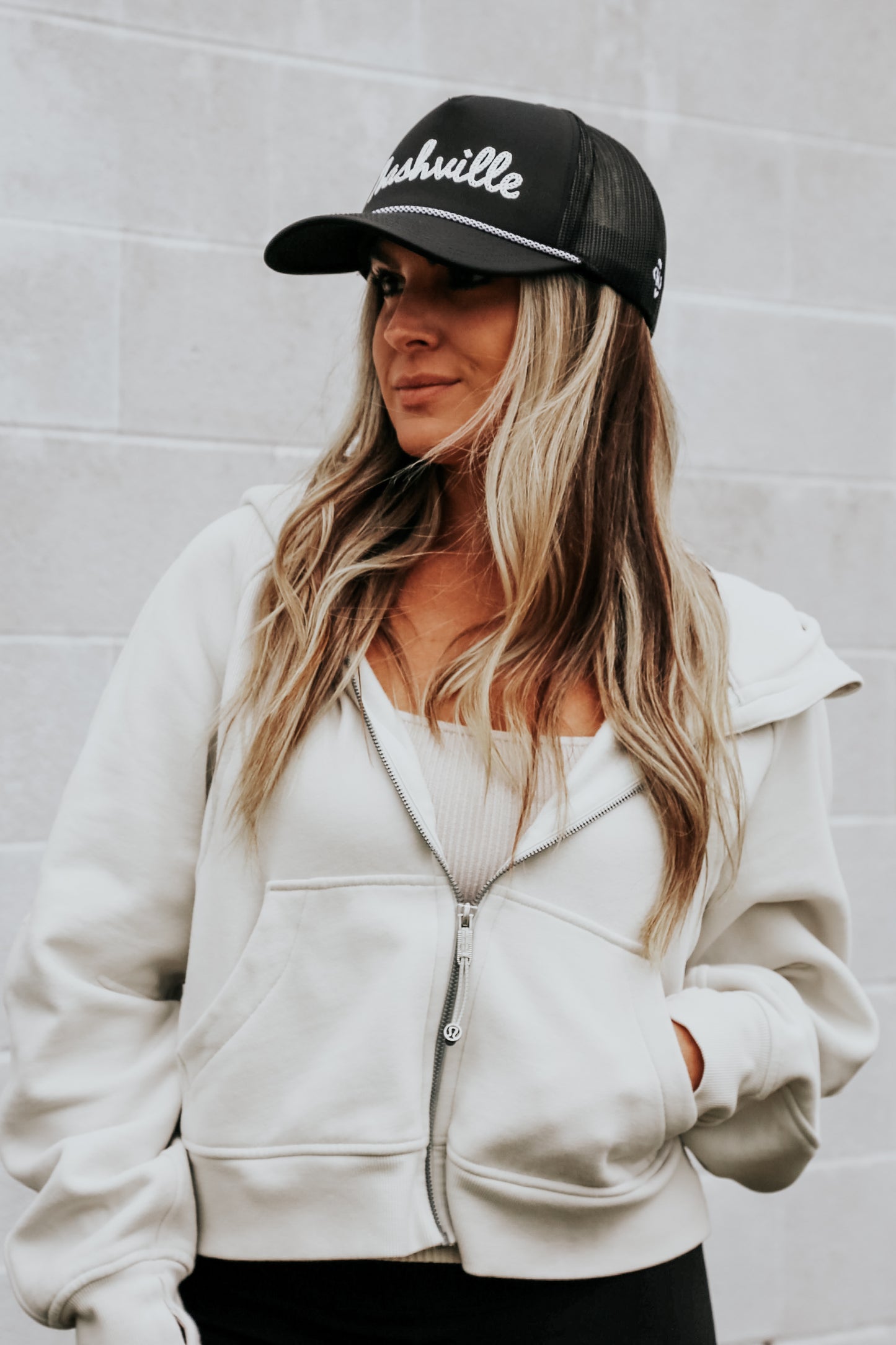 Sutton Trucker [Black]