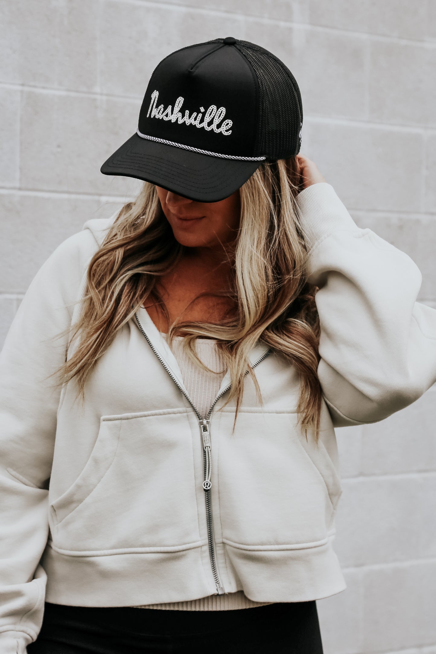 Sutton Trucker [Black]