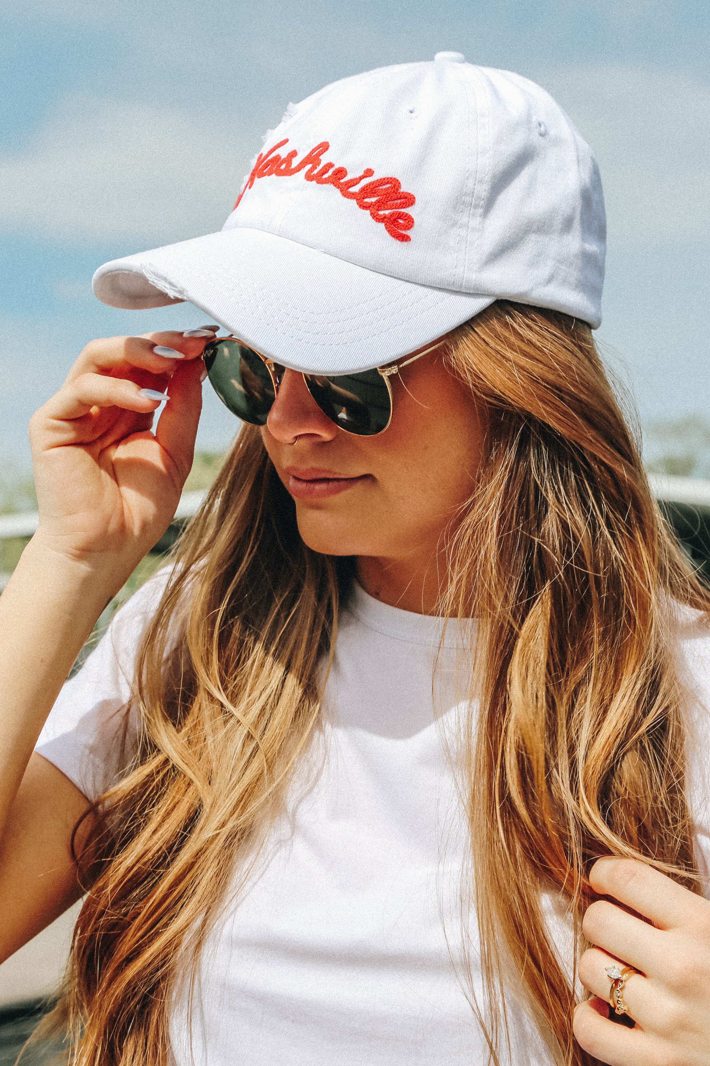 Nashville Distressed Ball Cap Off White Red The Nash Collection