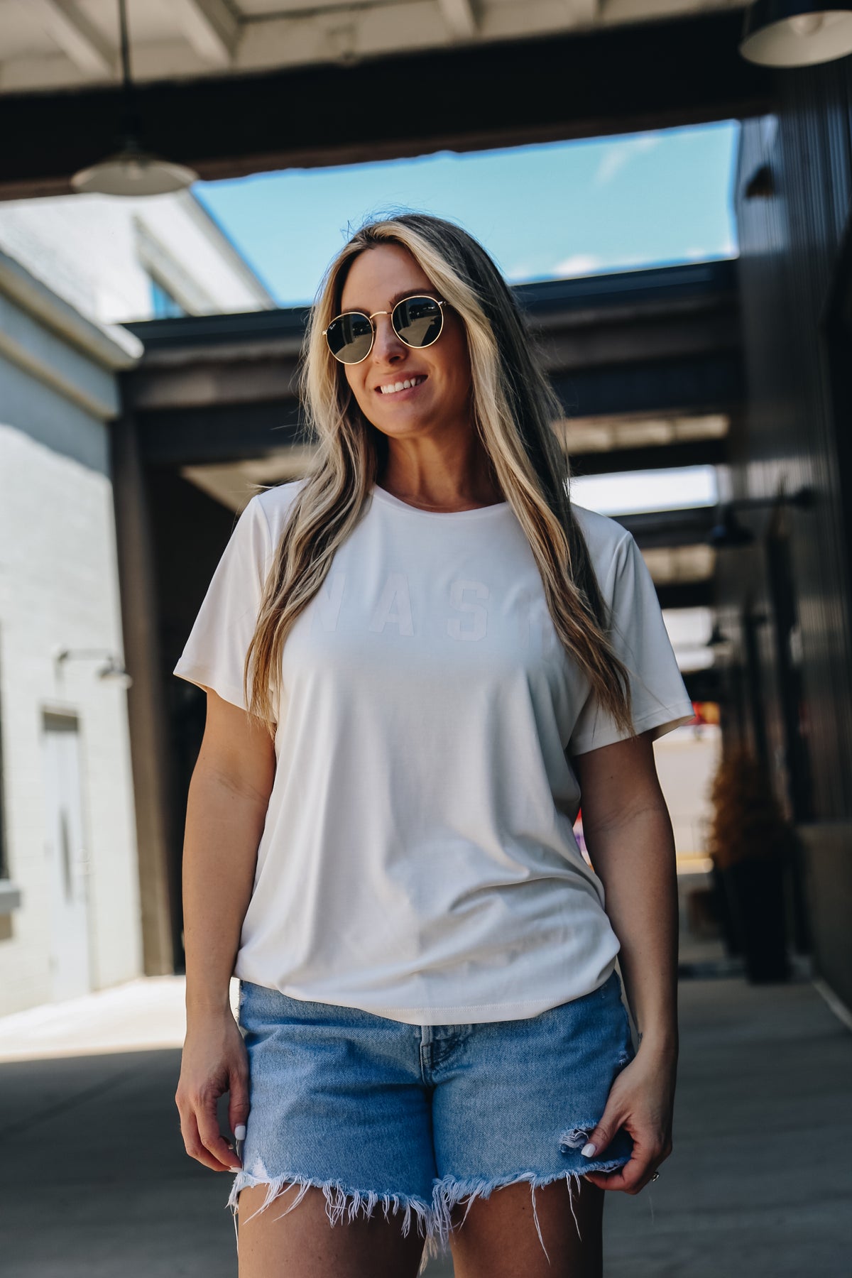 Poppy Tonal Tee