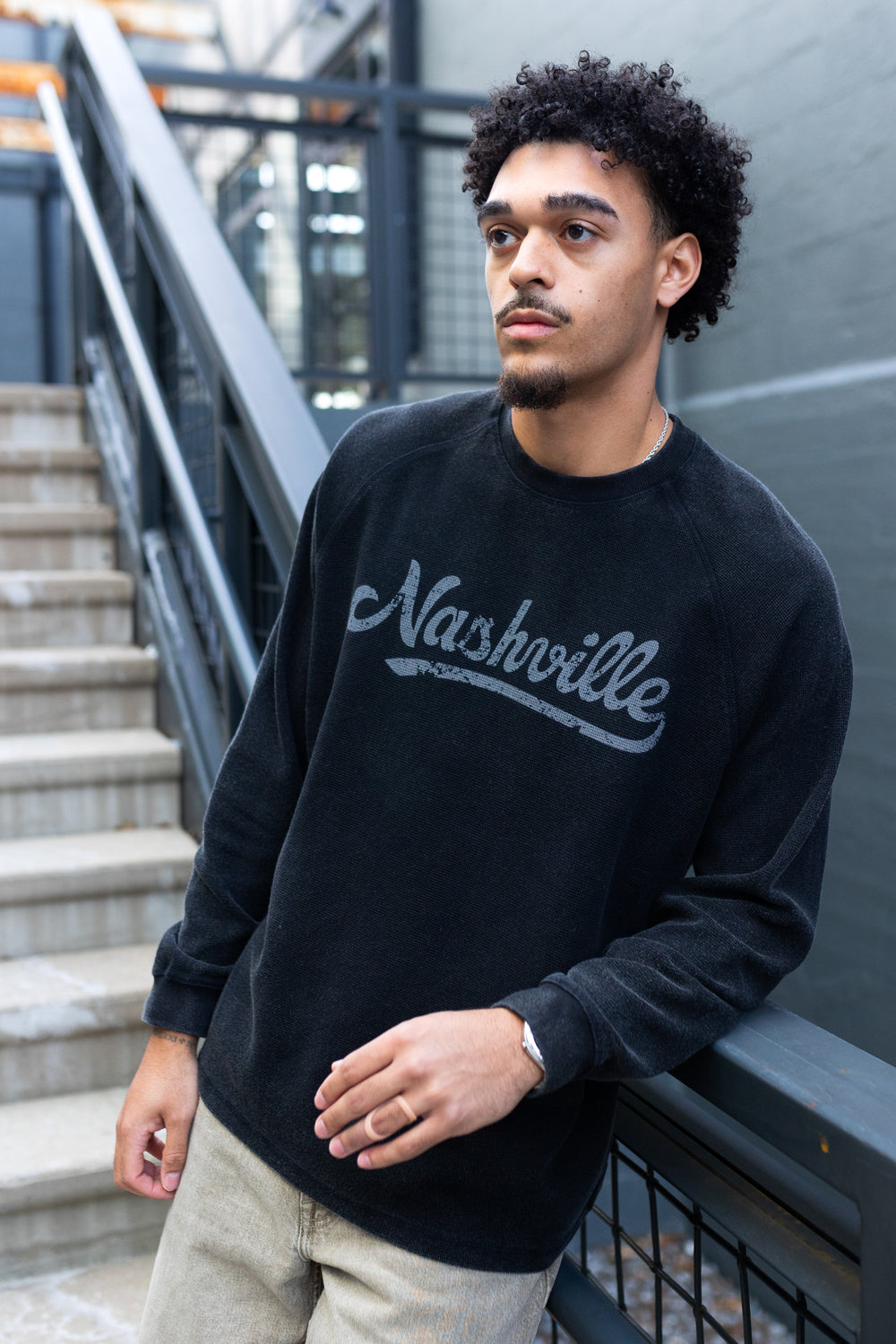 Nashville Waffle Raglan Long Sleeve [Black]