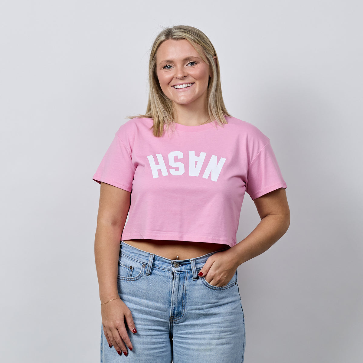 Wmns Upside Down Nash Cropped Tee