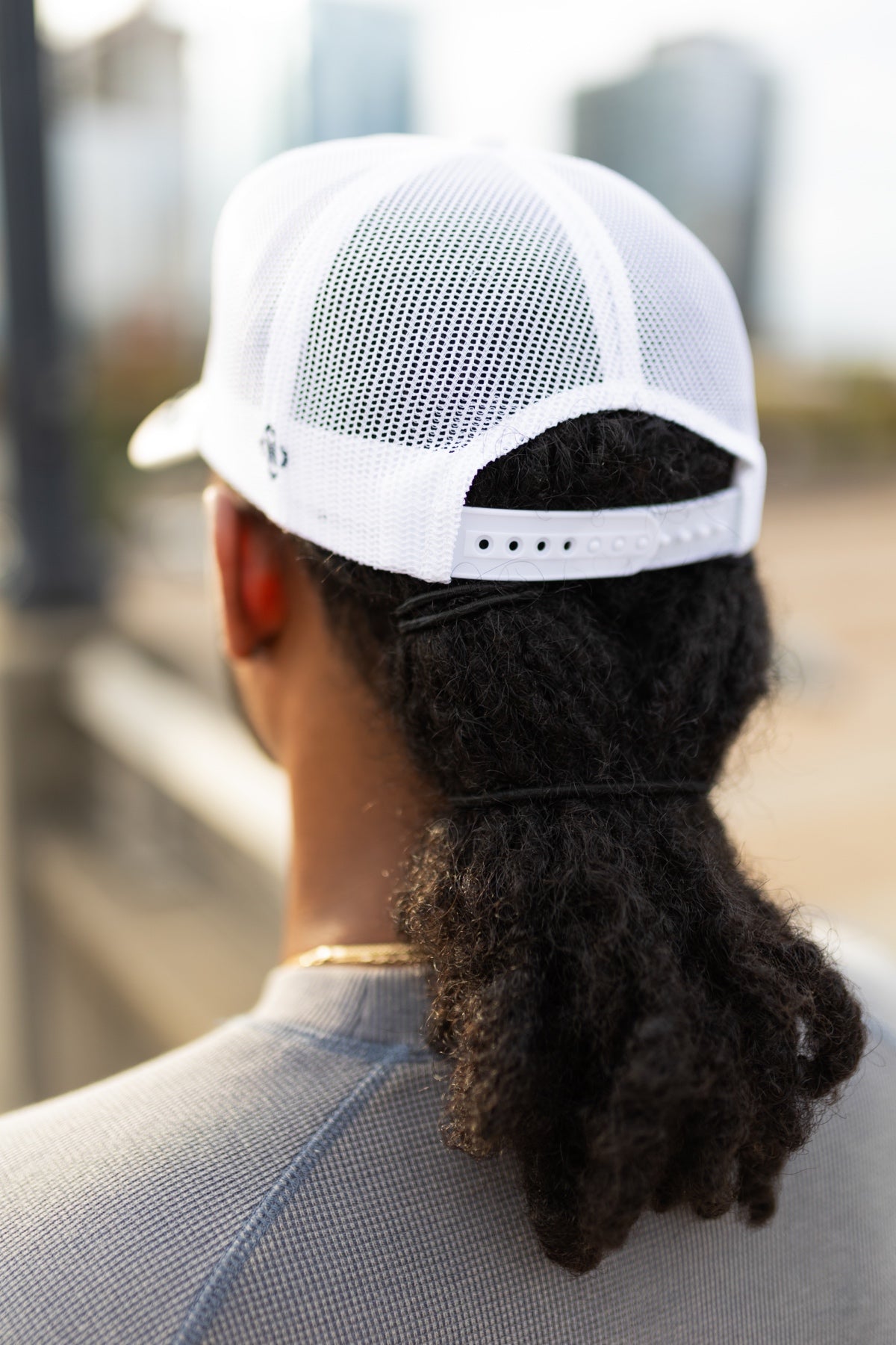 SMASH Leaf Trucker [White/Navy] – The Nash Collection