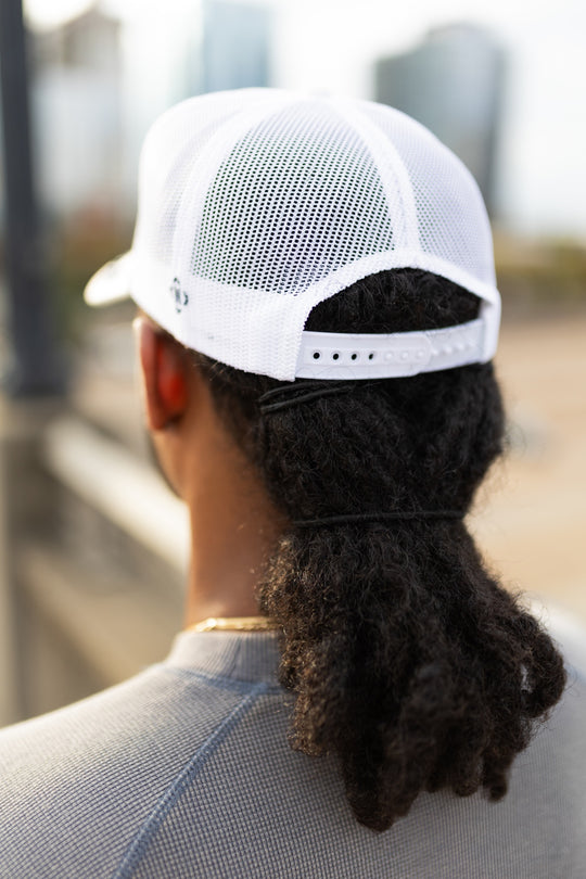 SMASH Leaf Trucker [White/Navy]