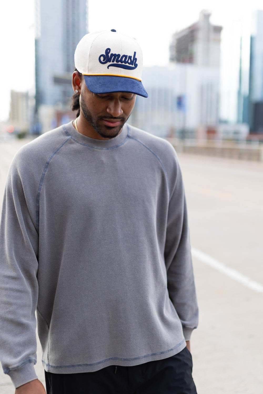 SMASH Script Corduroy Snapback [Navy/Cream]