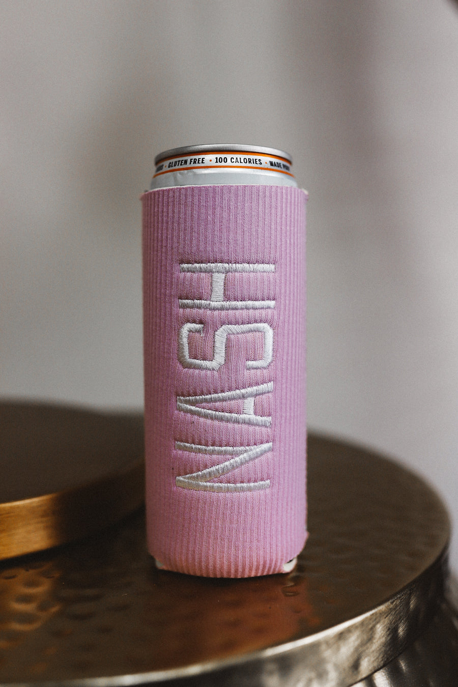 Slim Ribbed Can Cooler [Orchid]