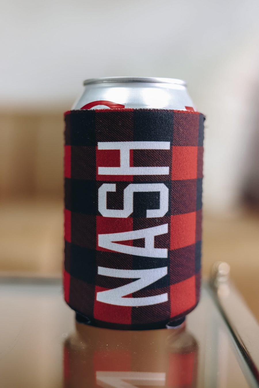 Short Can Cooler [Buffalo Plaid]